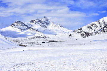 Fototapeta na wymiar Barf Anbar, Fereydunshahr ski resort, Esfahan, Iran in the spring time