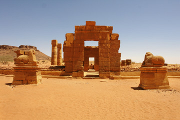 Fototapeta na wymiar Naqa or Naga'a - a ruined ancient city of the Kushitic Kingdom of Meroë in modern-day Sudan with Amun temple 
