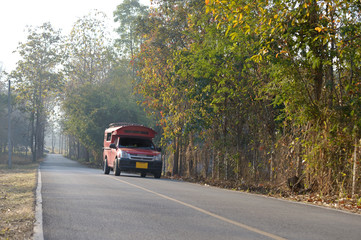 Fototapeta na wymiar Chiang Mai road cuntry