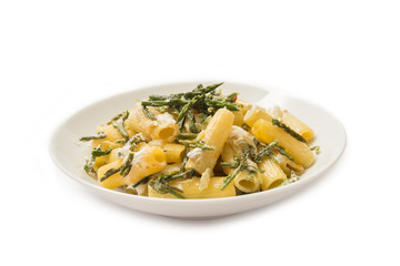 Maccheroni con asparagi e panna