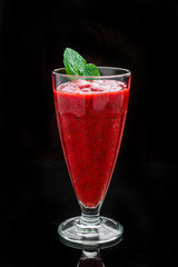 Strawberry raspberry cocktail with ice