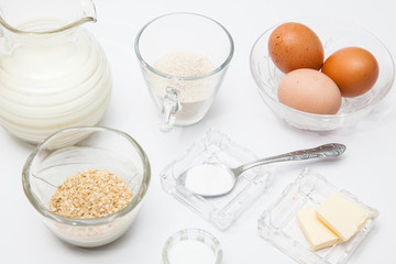 Fototapeta na wymiar Quinoa crepes preparation : Ingredients to prepare crepes