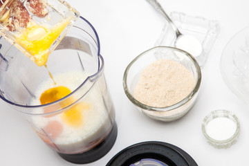 Quinoa crepes preparation : Quinoa crepes mix - Adding melted butter