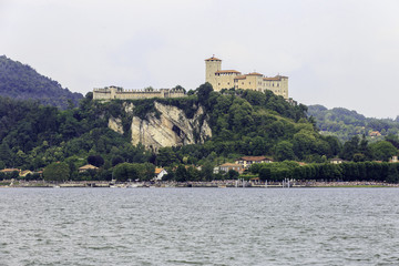 Fototapeta na wymiar Castello di Angera