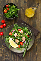 Salad with arugula and tuna. Diet food.