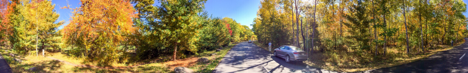 Fototapeta na wymiar Beautiful landscape in foliage season, New England - USA