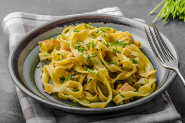 Creamy pasta with chicken
