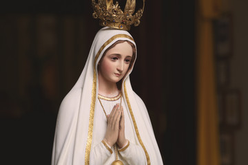 Mother Mary Statue in Catholic Church Praying virgin saint woman women - obrazy, fototapety, plakaty