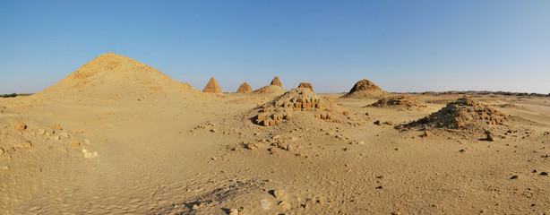 Nuri - pyramids of royal family of Kush in Sudan
 - obrazy, fototapety, plakaty