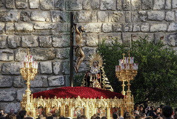 Hermandad de Santa cruz en la semana santa de Sevilla