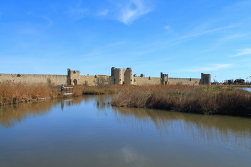 Remparts d'Aigues Mortes en Camargue, France