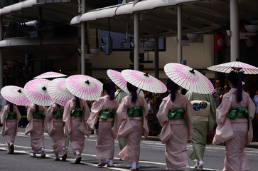 祇園祭 後の祭 
flowery parasols of Gion festival, Kyoto Japan