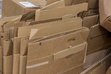 Kartonagen für die Altpapier Sammlung