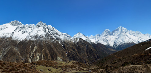 Panoramic view of the Himalayan mountains on the way to Gokyo lakes, Nepal. Trek to Everest basecamp.