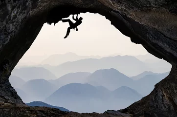Papier Peint photo autocollant Alpinisme chaîne de montagnes et escalade de grottes