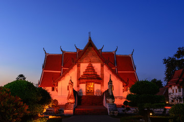Wat Phumin temple in night.