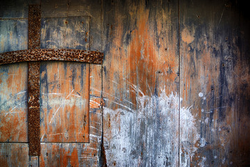 Particolare di una vecchia porta di legno