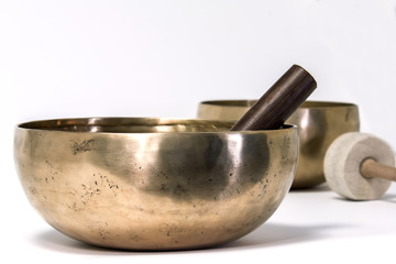 Singing bowl with mallets