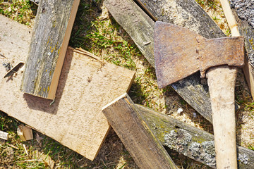 Building tools: ax and chipped boards
