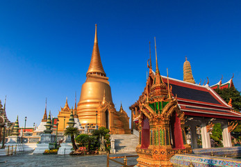 Fototapeta na wymiar Wat Phra Kaew or Temple of the Emerald Buddha or Wat Phra Sri Rattana Satsadaram