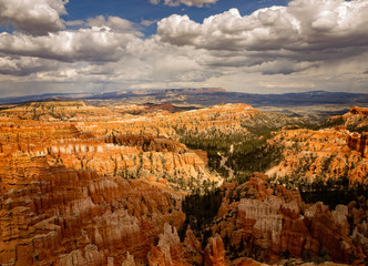 Bryce Canyon National Park, a sprawling reserve in southern Utah, is known for crimson-colored hoodoos, which are spire-shaped rock formations.