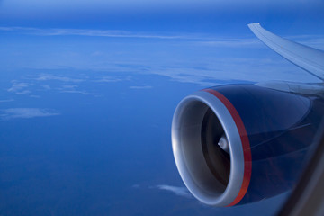 Boeing - 777's wing and engine in flight over the Russia