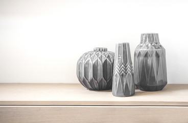 Tree vases made in porcelain