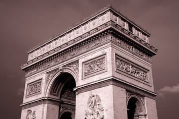 Fototapeta na wymiar Arc de Triomphe in Black and White Sepia Tone, Paris, France