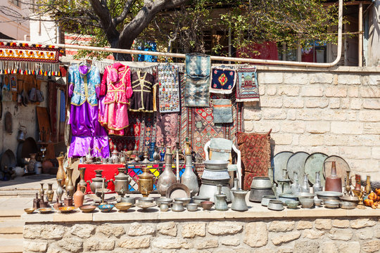 Souvenir market in Baku