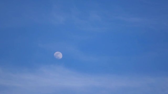 4K・昼の月・タイムラプス_03-970