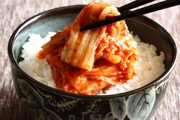 キムチとごはん　Kimchi and rice - obrazy, fototapety, plakaty