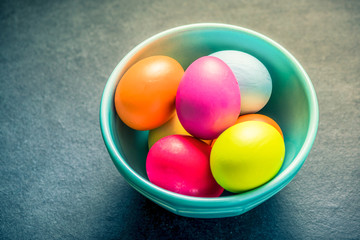 Fototapeta na wymiar Traditional Easter eggs in bowl