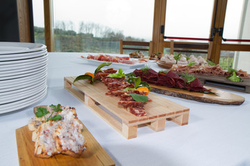 starter ready in selfservice table of a restaurant