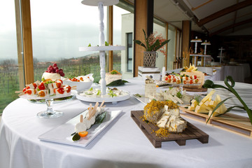 starter ready in selfservice table of a restaurant