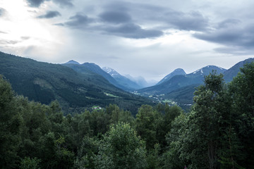 Tour durch Norwegen im Sommer mit dem Wohnmobil