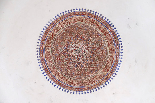Detail of the ceiling in Isa Khan's Tomb. Humayun's Tomb complex, Delhi, India
