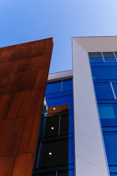 Edifici moderni 