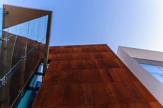 Edifici moderni 