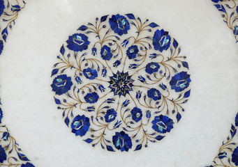 Traditional colorful floral marble tabletops for sale in Agra, Uttar Pradesh, India 
