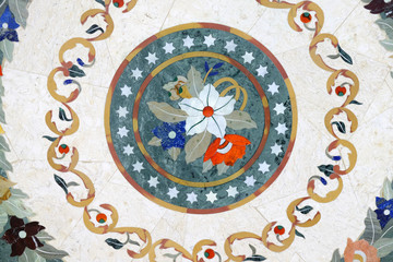 Traditional colorful floral marble tabletops for sale in Agra, Uttar Pradesh, India
