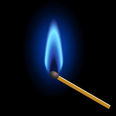 Allumette avec flamme bleue 