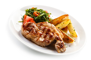 Grilled steak with potatoes