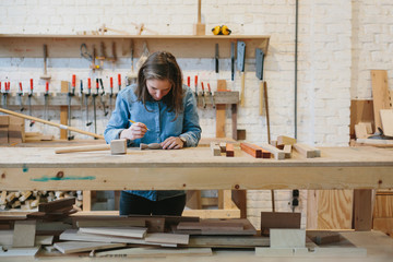 Working with wood in the atelier