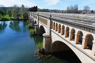 Pont canal du midi Béziers