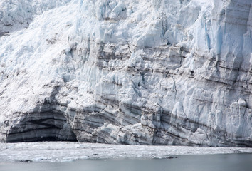 Fototapeta na wymiar Glacier Close View