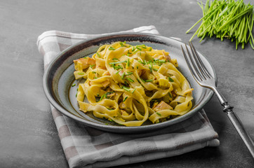 Creamy pasta with chicken