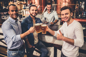 Friends in pub