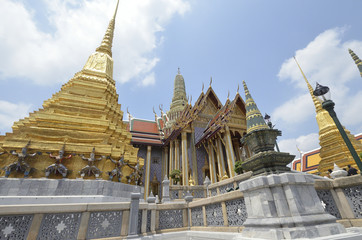 Fototapeta premium Complex of the royal palace