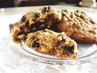 Homemade Oatmeal Raisin Cookies 