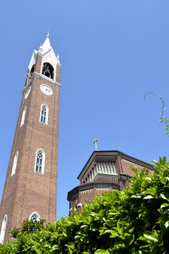 chiesa di paese
